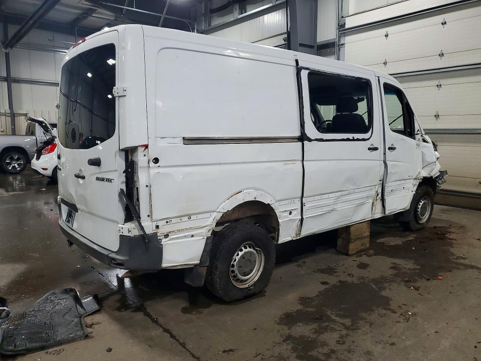 2012 MERCEDES-BENZ SPRINTER 2500 DELIVERY VAN — Фото 3 из 14