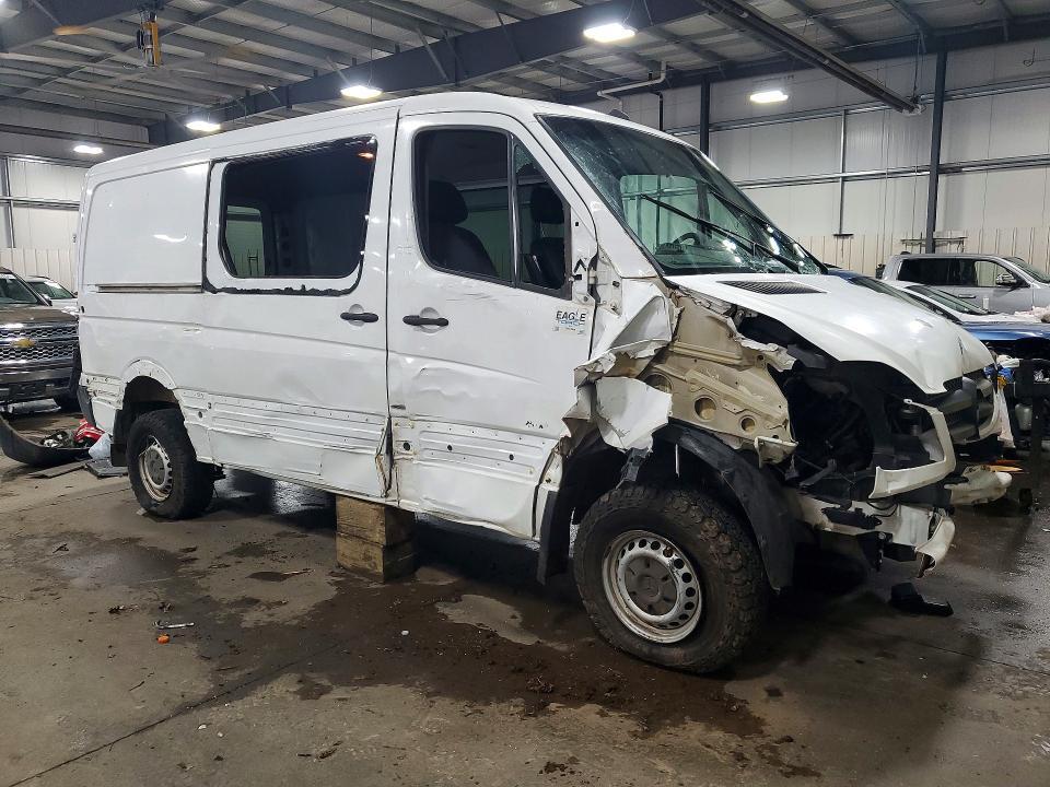 2012 MERCEDES-BENZ SPRINTER 2500 DELIVERY VAN — Фото 4 из 14