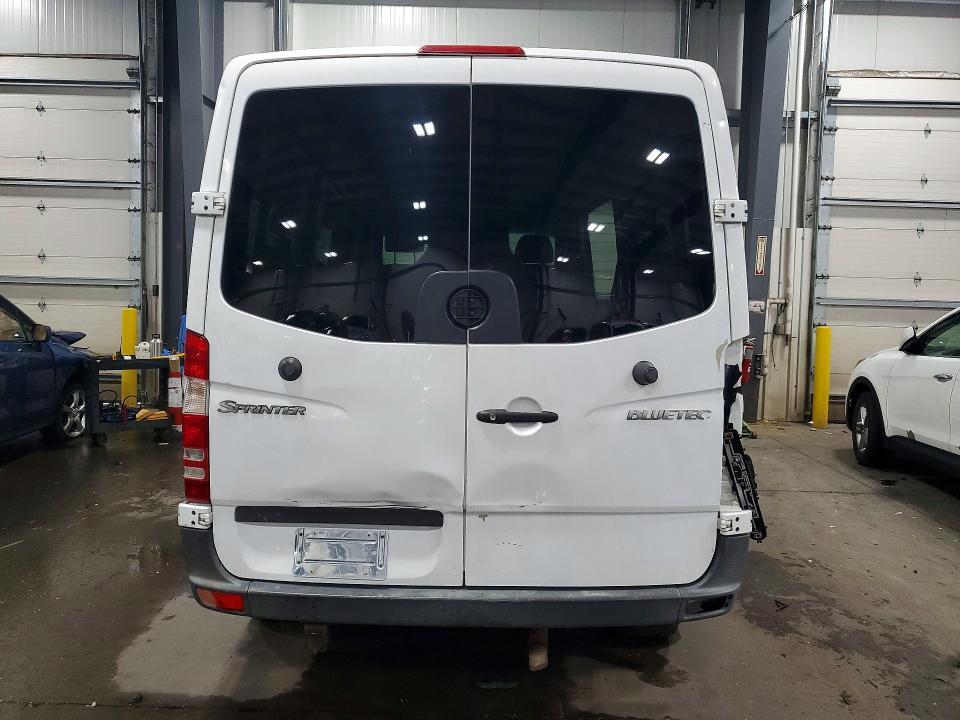 2012 MERCEDES-BENZ SPRINTER 2500 DELIVERY VAN — Фото 6 из 14