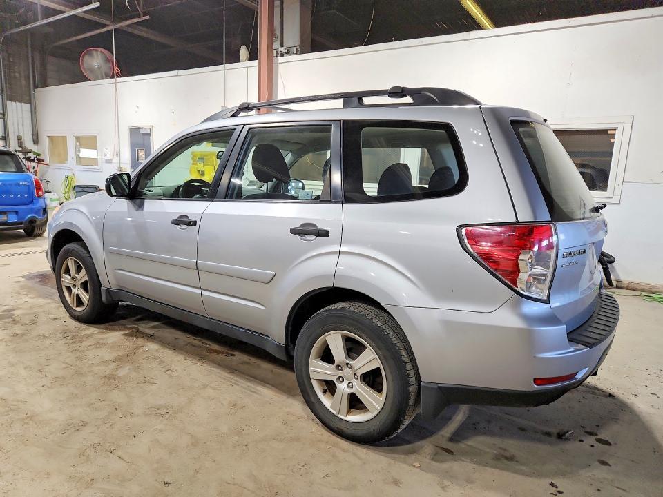 2012 SUBARU FORESTER 2.5X — Фото 2 из 13