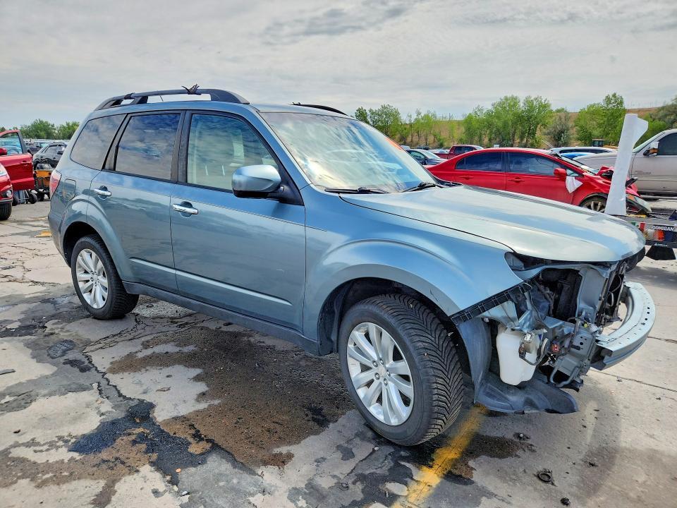 JF2SHADC9CH428474 2012 SUBARU FORESTER photo no. 4