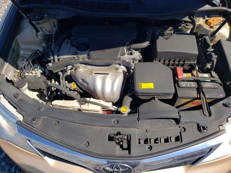 2012 TOYOTA CAMRY — Фото 11 из 12