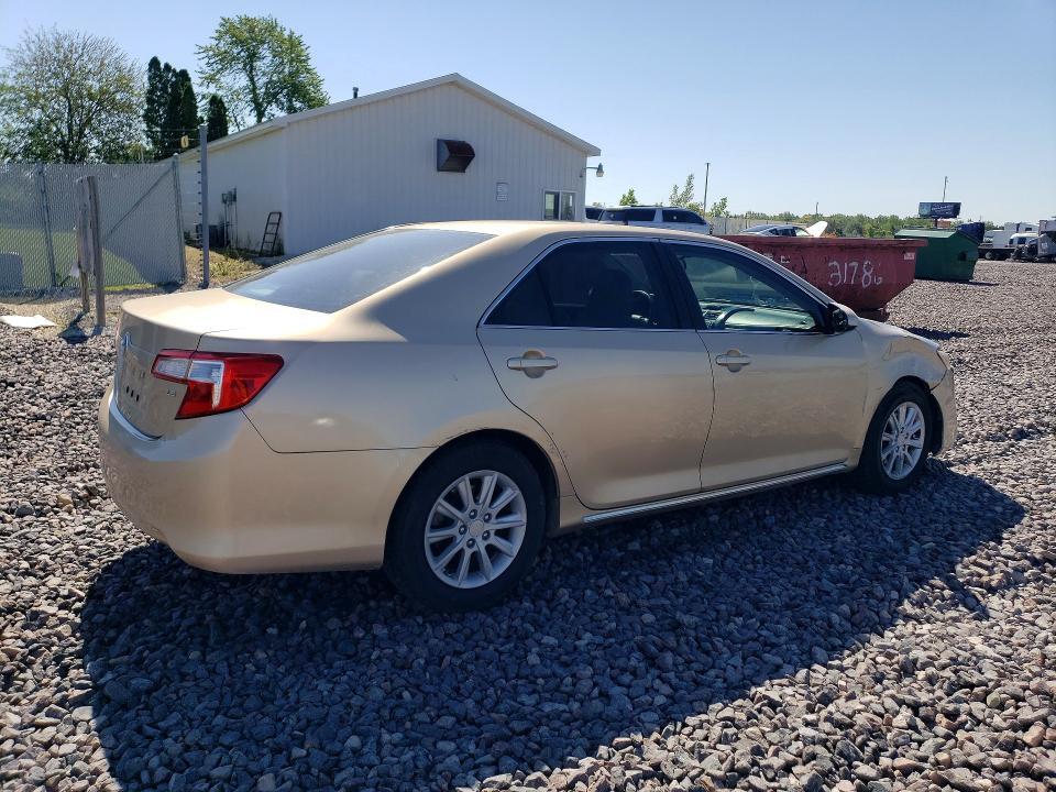 2012 TOYOTA CAMRY — Фото 3 из 12