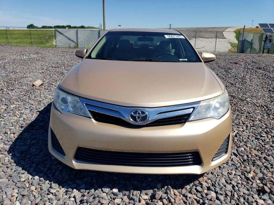 2012 TOYOTA CAMRY — Фото 5 из 12