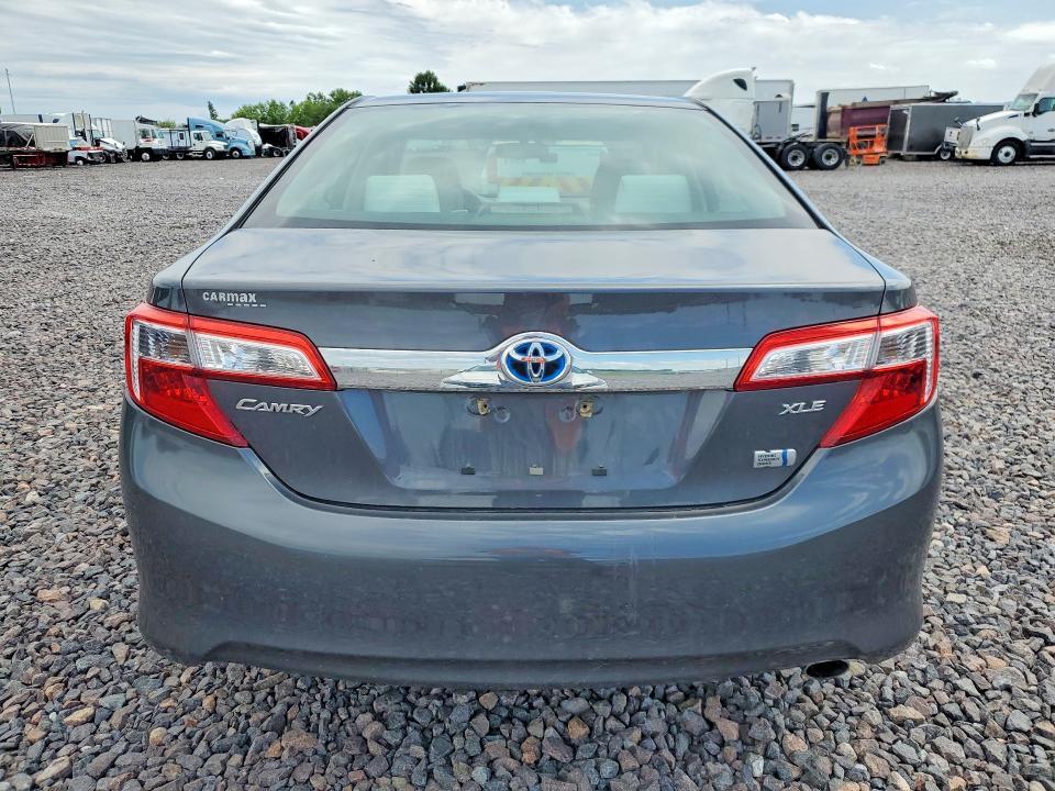 2012 TOYOTA CAMRY HYBRID XLE — Фото 6 из 12