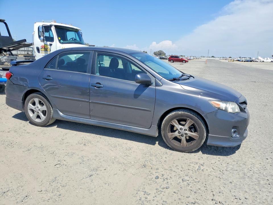 2012 TOYOTA COROLLA S — Фото 4 из 12