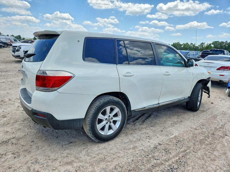 2012 TOYOTA HIGHLANDER BASE — Фото 3 из 13