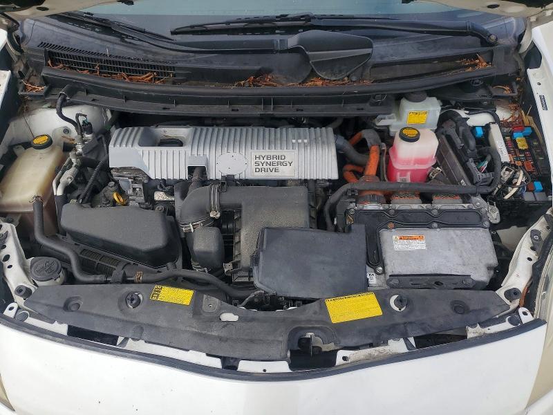 2012 TOYOTA PRIUS TWO — Фото 11 из 12