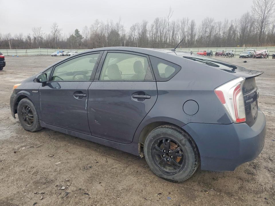 2012 TOYOTA PRIUS TWO — Фото 2 из 12