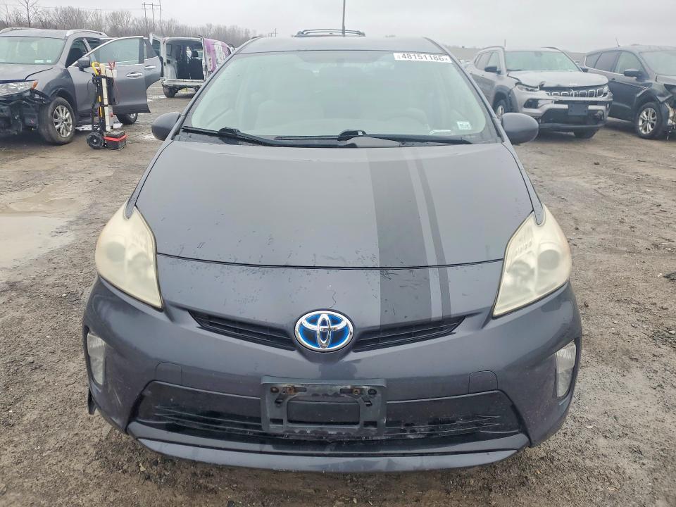 2012 TOYOTA PRIUS TWO — Фото 5 из 12