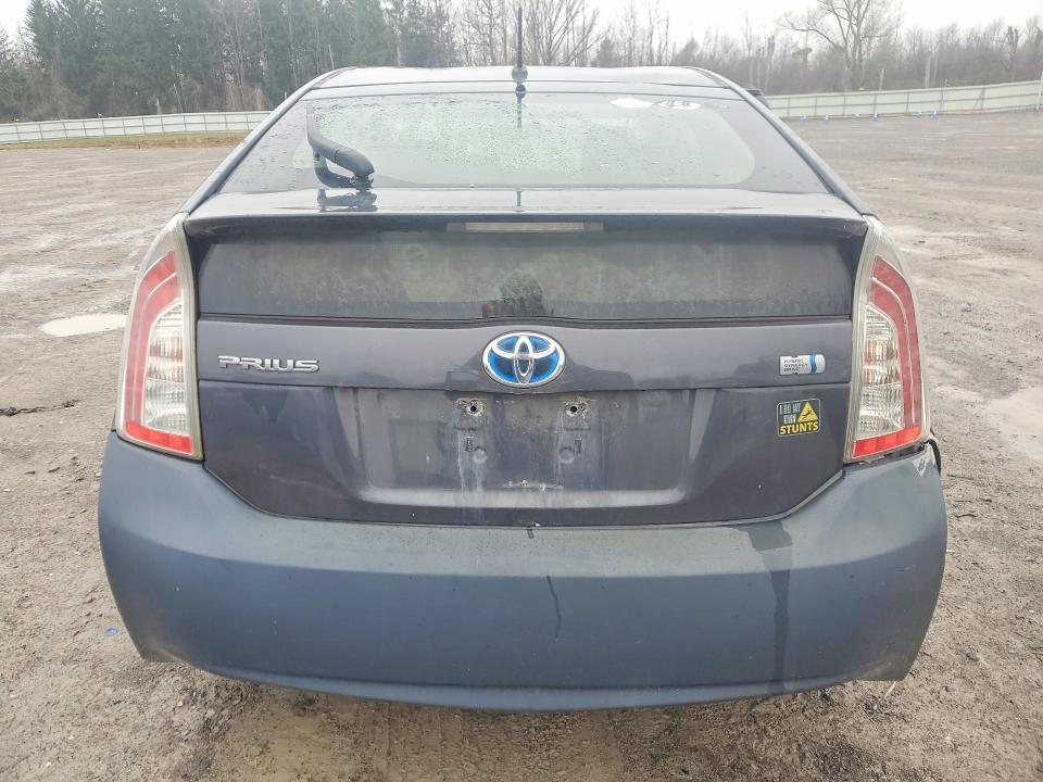 2012 TOYOTA PRIUS TWO — Фото 6 из 12