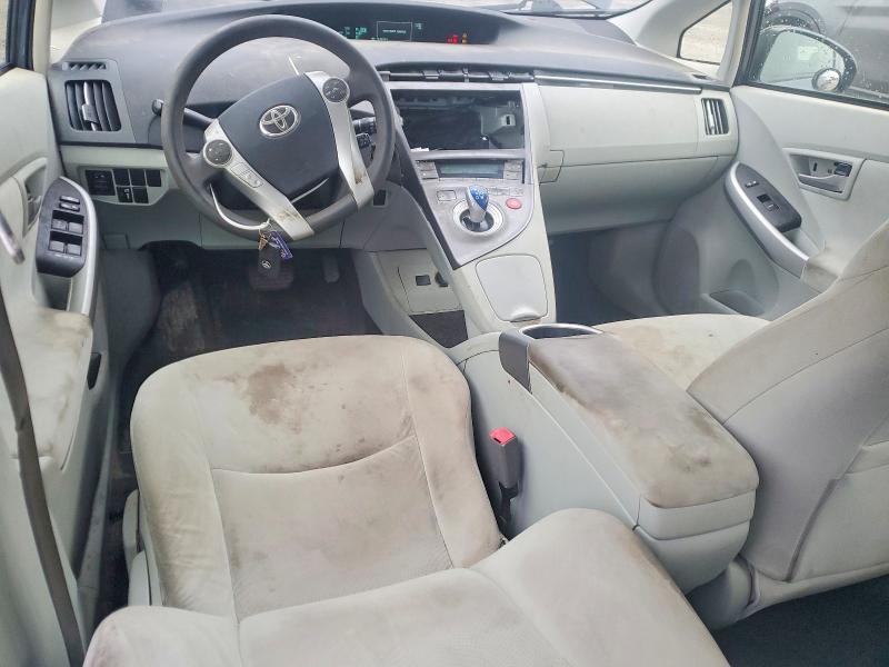 2012 TOYOTA PRIUS TWO — Фото 8 из 12