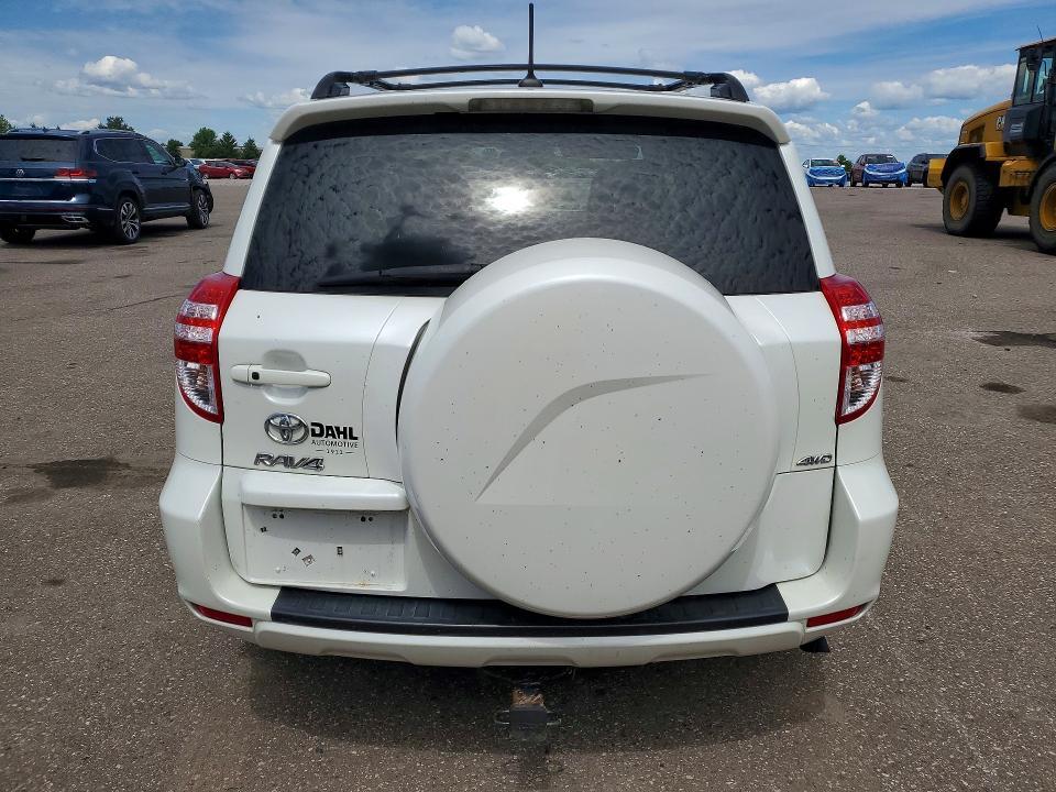 2012 TOYOTA RAV4 — Фото 6 из 14