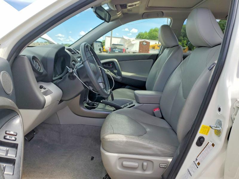 2012 TOYOTA RAV4 — Фото 7 из 14
