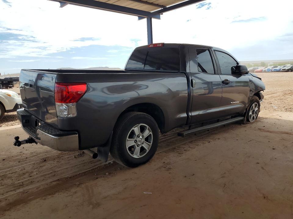 2012 TOYOTA TUNDRA DOUBLE CAB SR5 — Фото 3 из 12