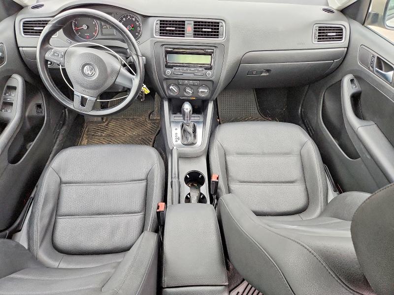 2012 VOLKSWAGEN JETTA SE — Фото 8 из 12