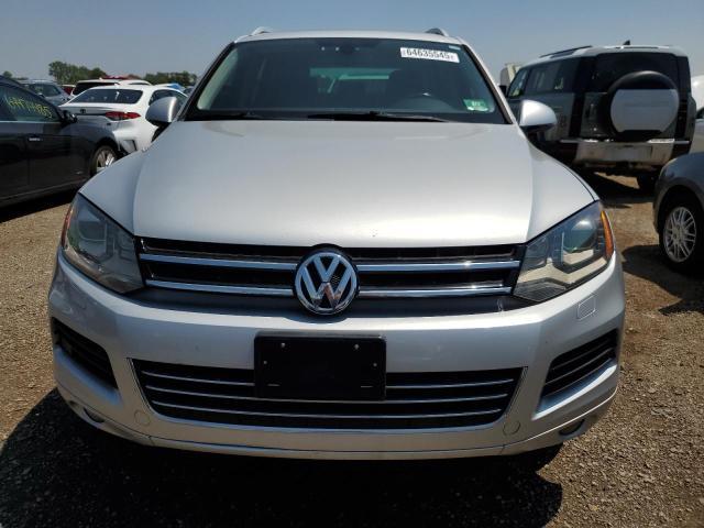 2012 VOLKSWAGEN TOUAREG V6 — Фото 5 из 12