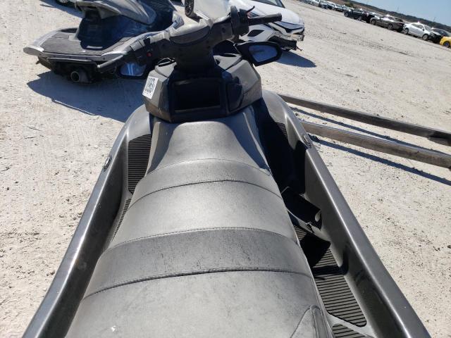 YAMA2593B212 2012 YAMAHA JETSKI1 photo no. 5