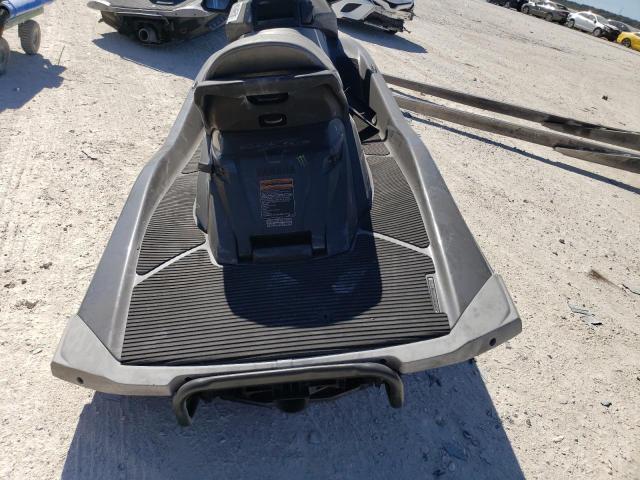 YAMA2593B212 2012 YAMAHA JETSKI1 photo no. 6
