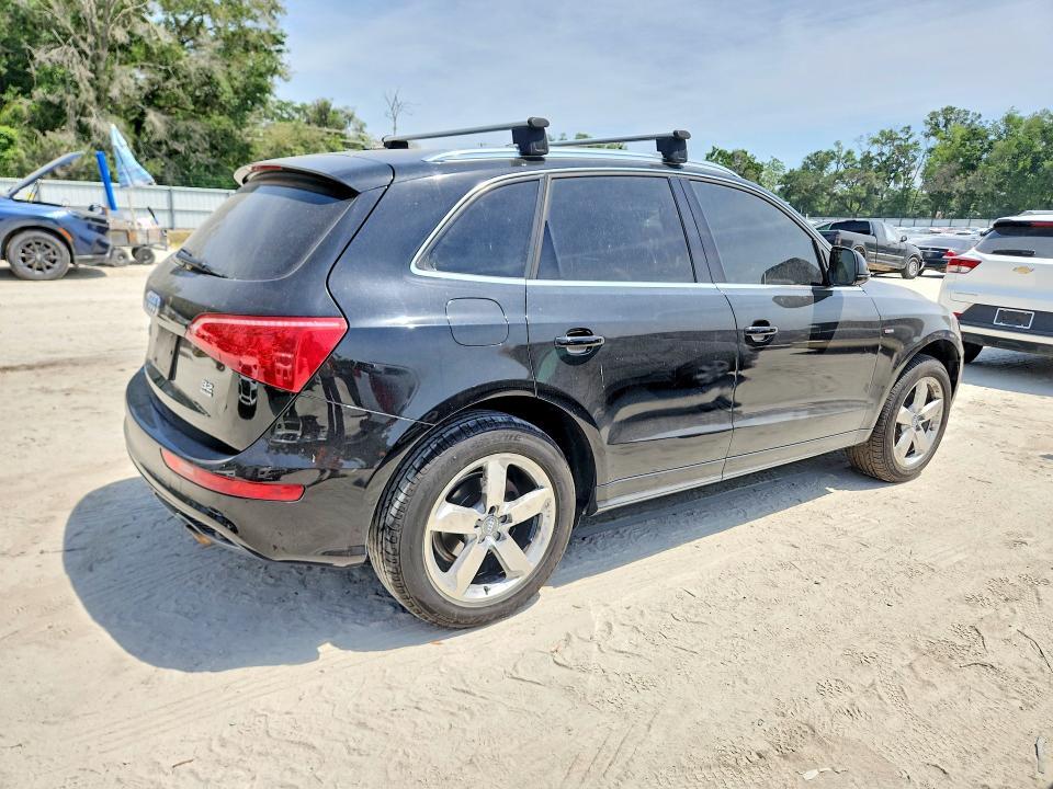 2011 AUDI Q5 PREMIUM PLUS — Фото 3 из 13