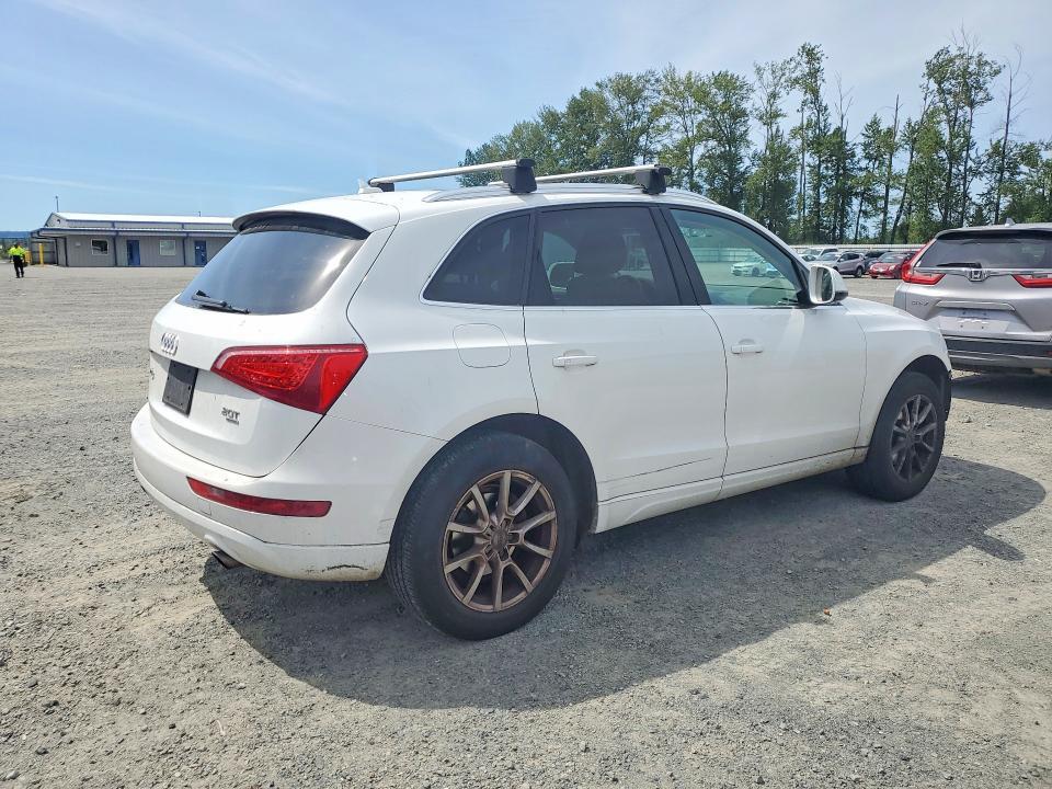 2011 AUDI Q5 PREMIUM — Фото 3 из 14