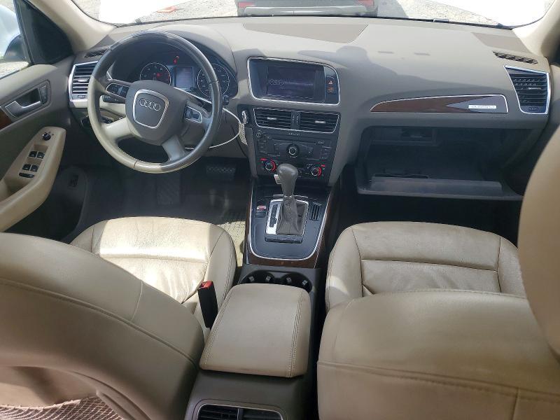 2011 AUDI Q5 PREMIUM — Фото 8 из 14