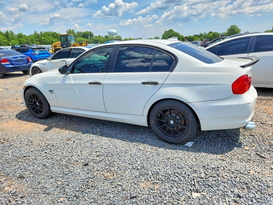 2011 BMW 328 — Фото 2 из 12