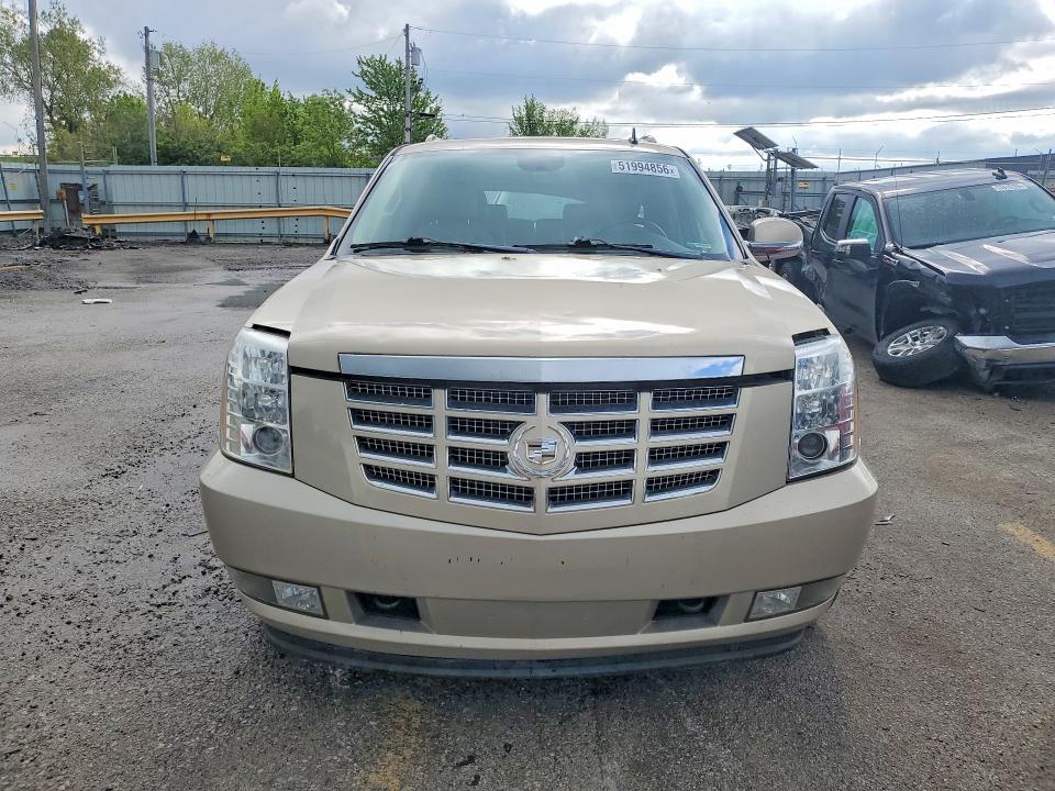 1GYS4JEF7BR372511 2011 CADILLAC ESCALADE photo no. 5