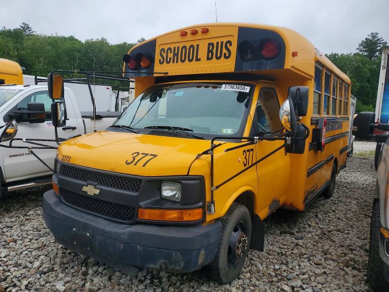 2011 CHEVROLET EXPRESS G3 - SCHOOL BUS — Фото 2 из 10