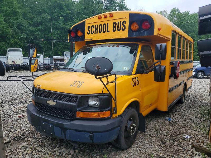 2011 CHEVROLET EXPRESS G3 - SCHOOL BUS — Фото 2 из 10