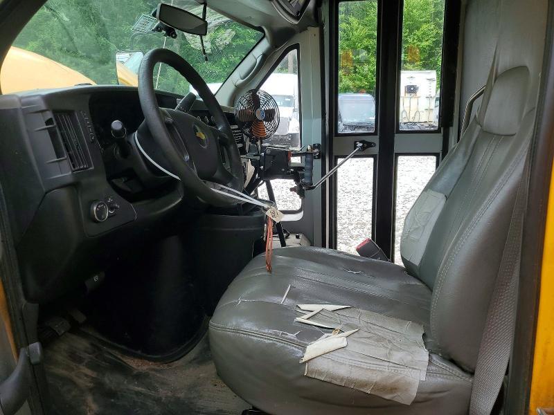 2011 CHEVROLET EXPRESS G3 - SCHOOL BUS — Фото 5 из 10