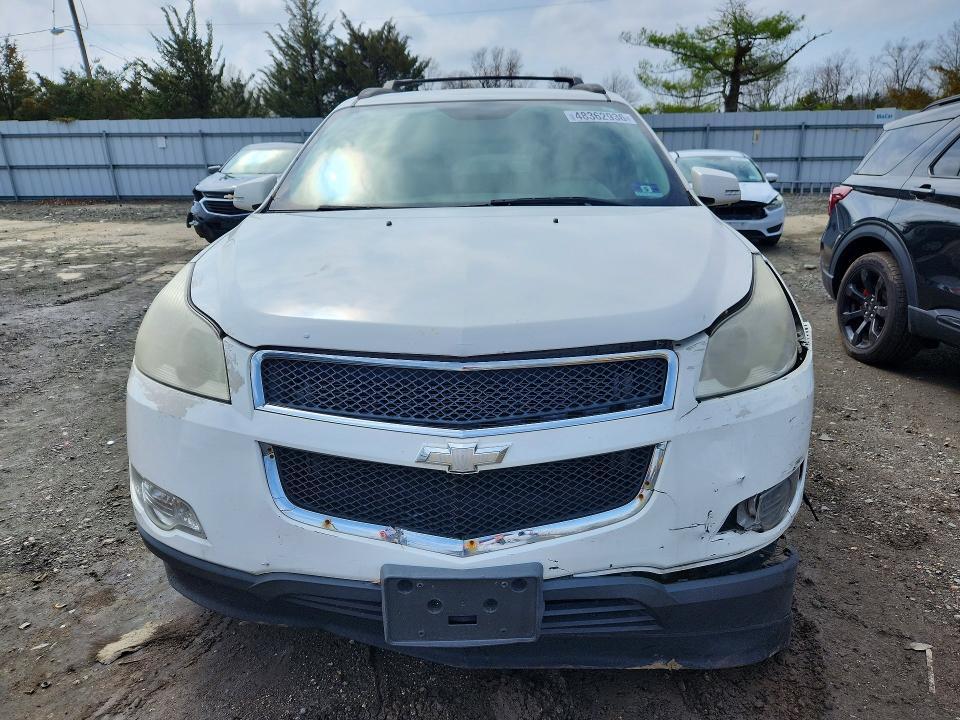2011 CHEVROLET TRAVERSE LT — Фото 5 из 13
