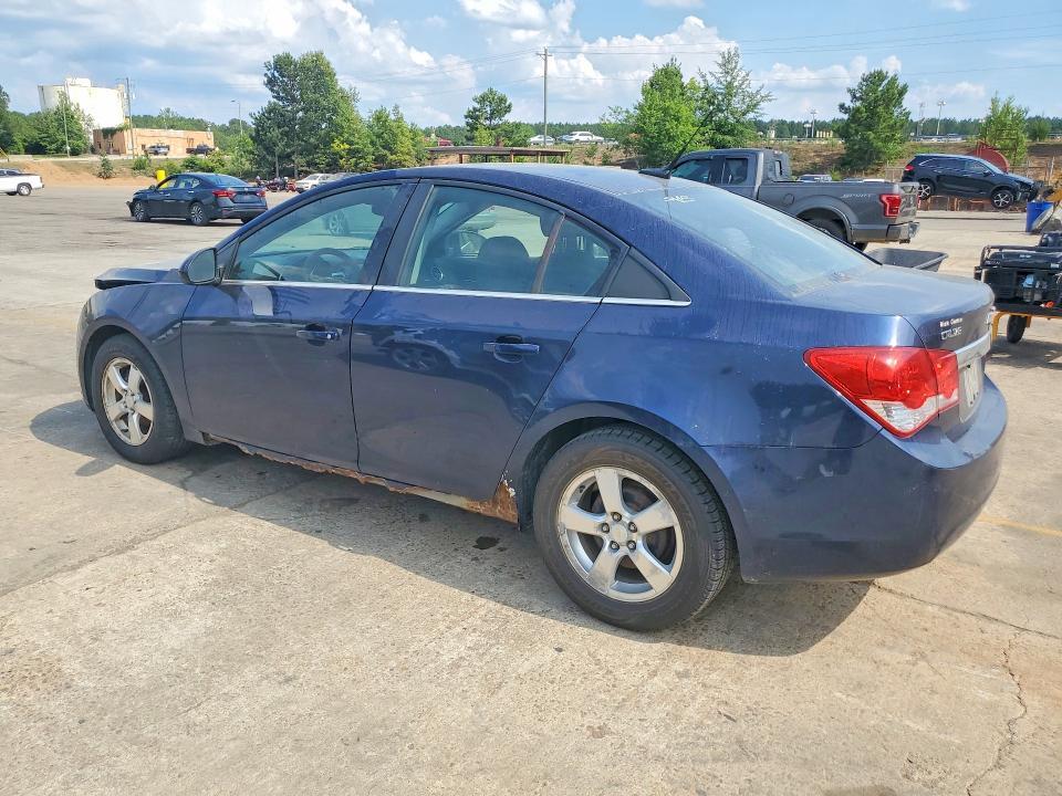 1G1PF5S99B7239930 2011 CHEVROLET CRUZE photo no. 2