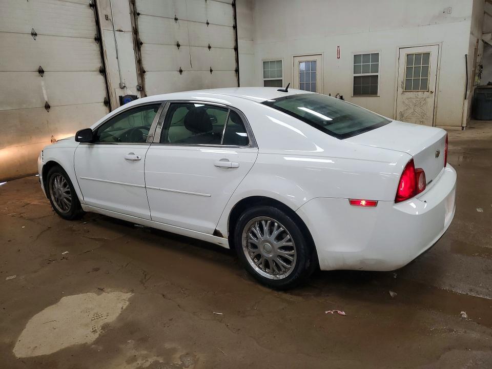 1G1ZB5E10BF362032 2011 CHEVROLET MALIBU photo no. 2