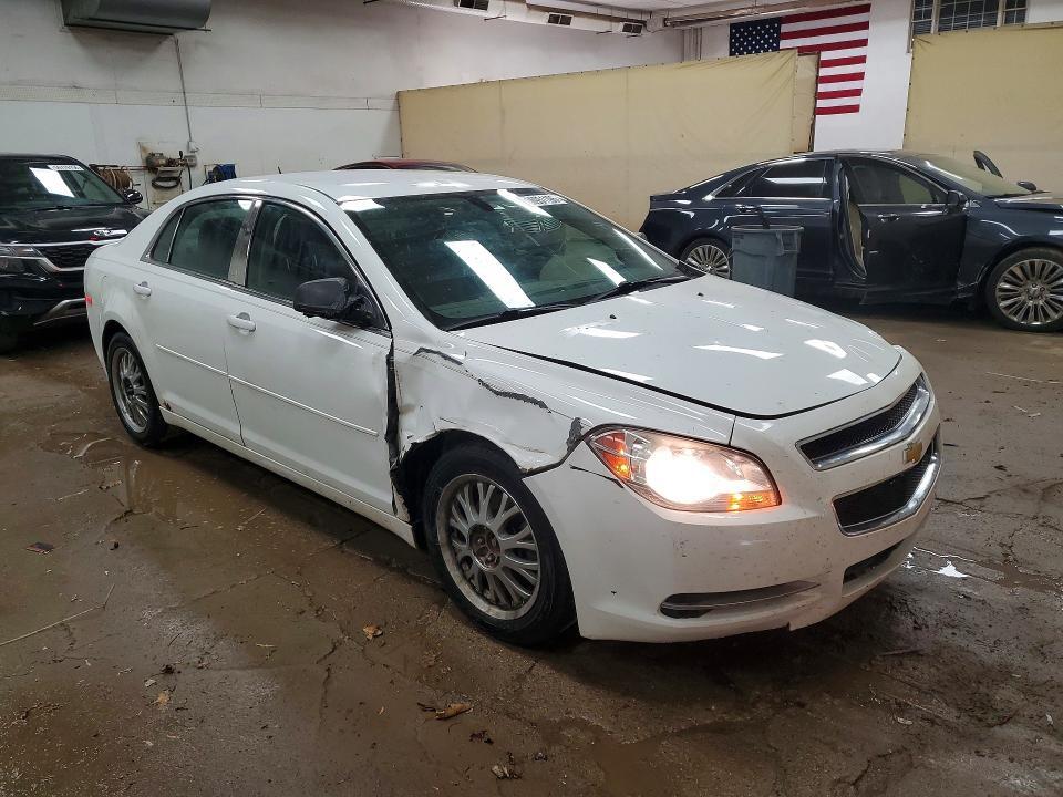 1G1ZB5E10BF362032 2011 CHEVROLET MALIBU photo no. 4
