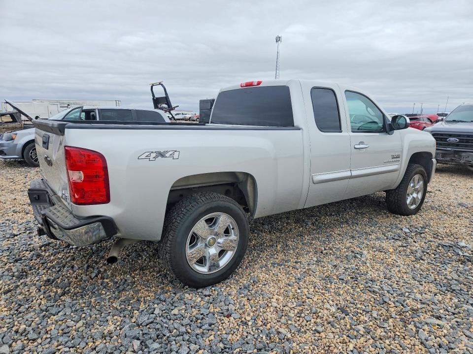 2011 CHEVROLET SILVERADO2 — Фото 3 из 12