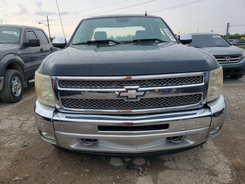 2011 CHEVROLET SILVERADO K1500 LT — Фото 5 из 12