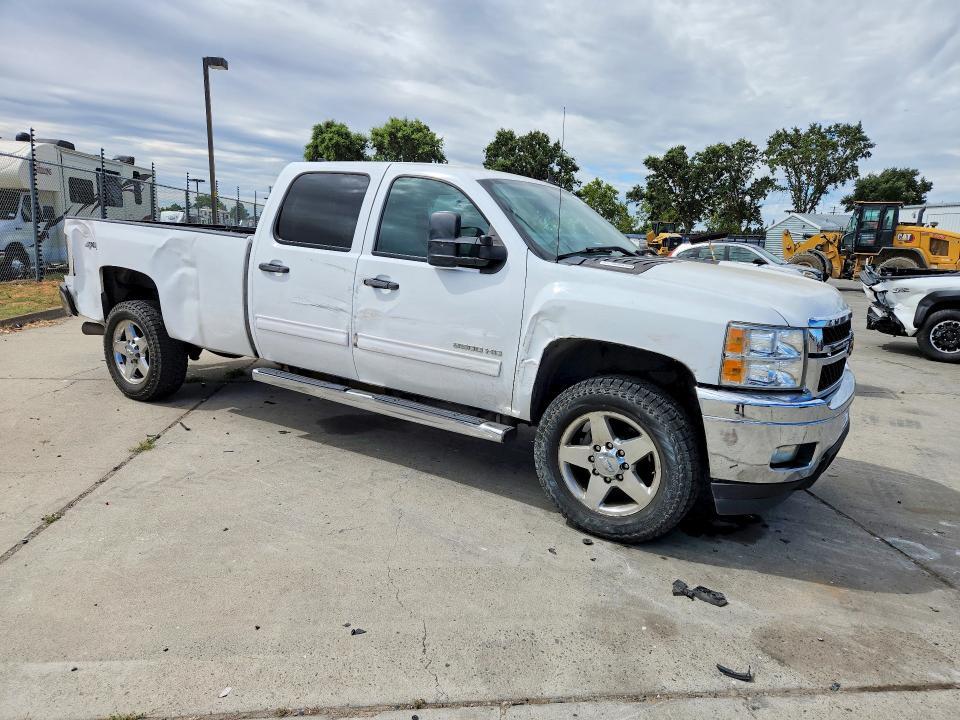 2011 CHEVROLET SILVERADO K2500 HEAVY DUTY LT — Фото 4 из 13