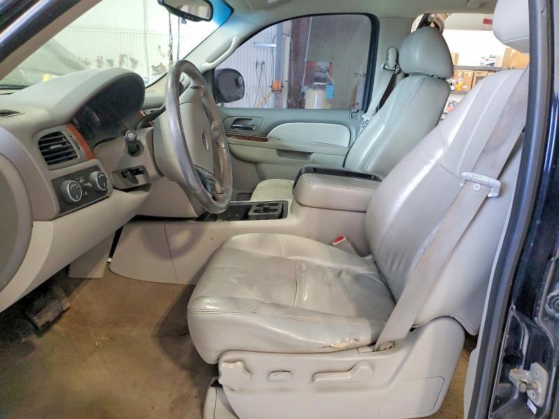 2011 CHEVROLET TAHOE K1500 LT — Фото 7 из 14