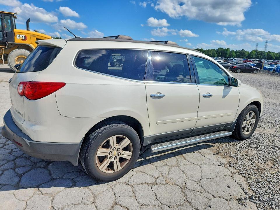 2011 CHEVROLET TRAVERSE LT — Фото 3 из 13
