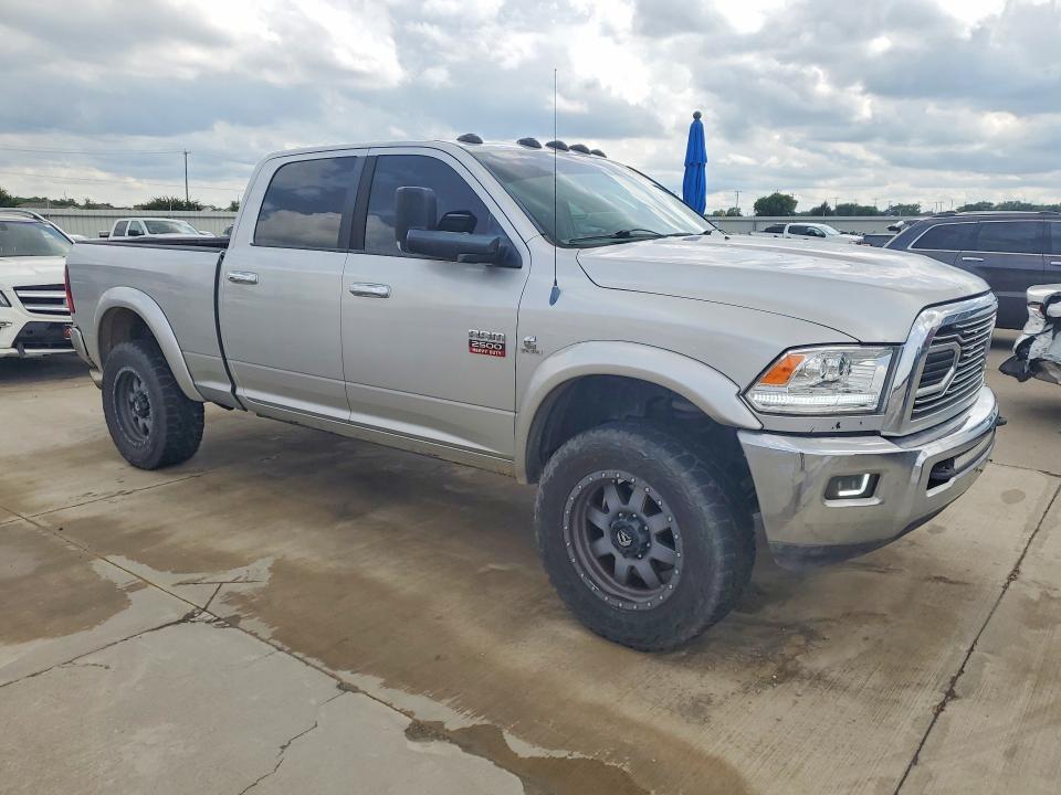 3D7UT2CL2BG593293 2011 DODGE RAM 2500 photo no. 4
