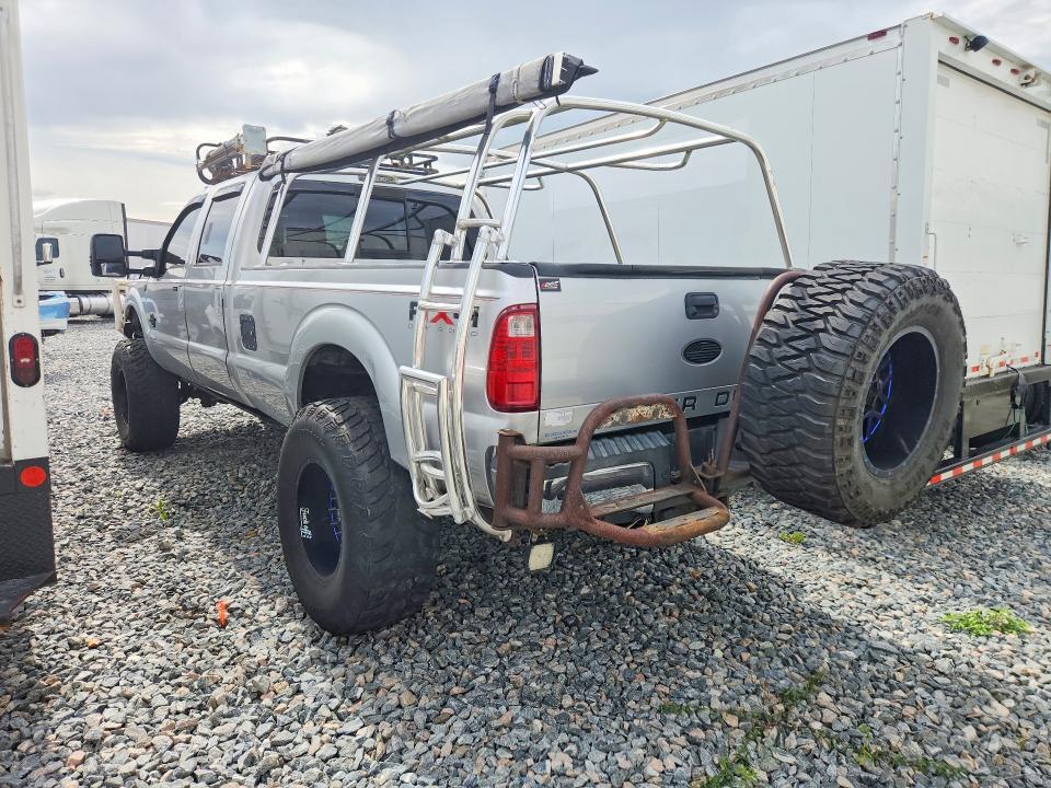 2011 FORD F350 SUPER DUTY — Фото 2 из 12