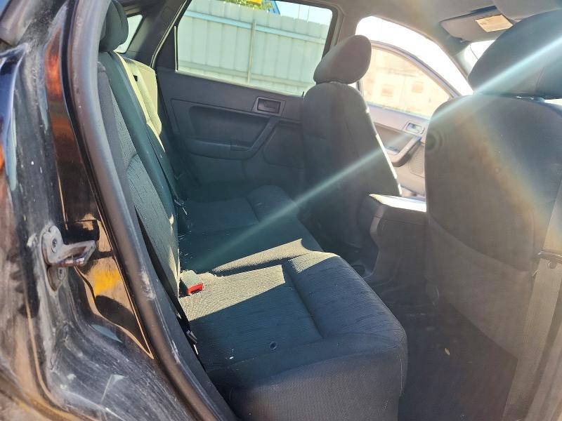 1FAHP3FN2BW160860 2011 FORD FOCUS photo no. 10