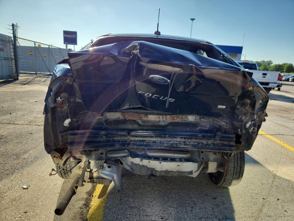 1FAHP3FN2BW160860 2011 FORD FOCUS photo no. 6