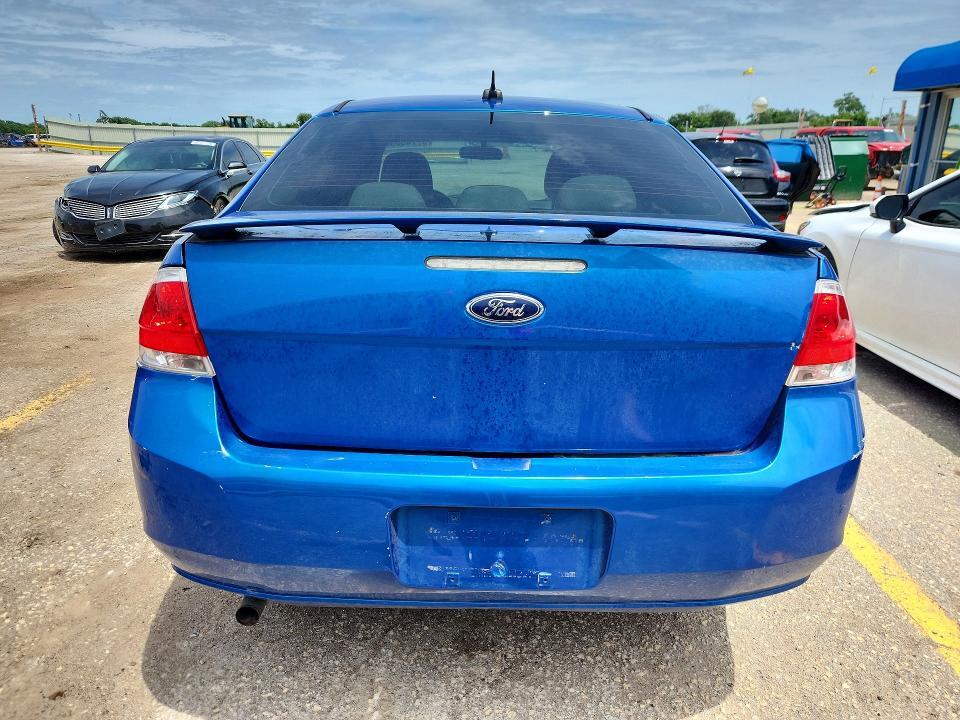 1FAHP3EN4BW112357 2011 FORD FOCUS photo no. 6