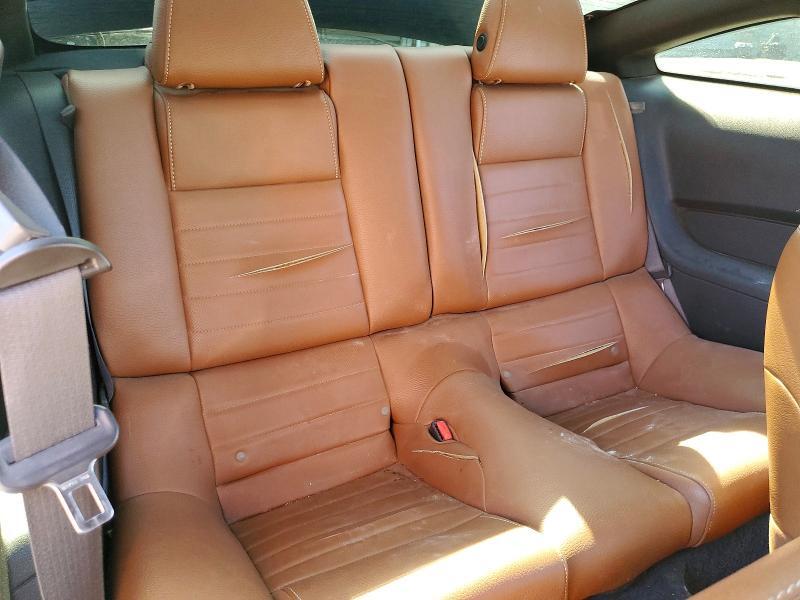 2011 FORD MUSTANG — Фото 10 из 12