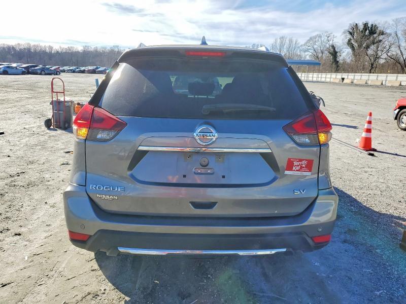 2020 NISSAN ROGUE — Фото 6 из 13