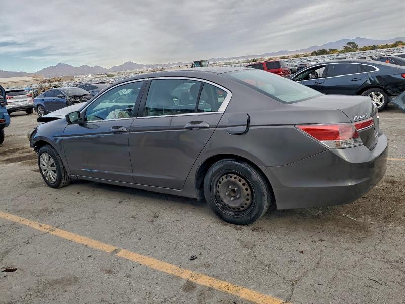 2011 HONDA ACCORD LX — Фото 2 из 13