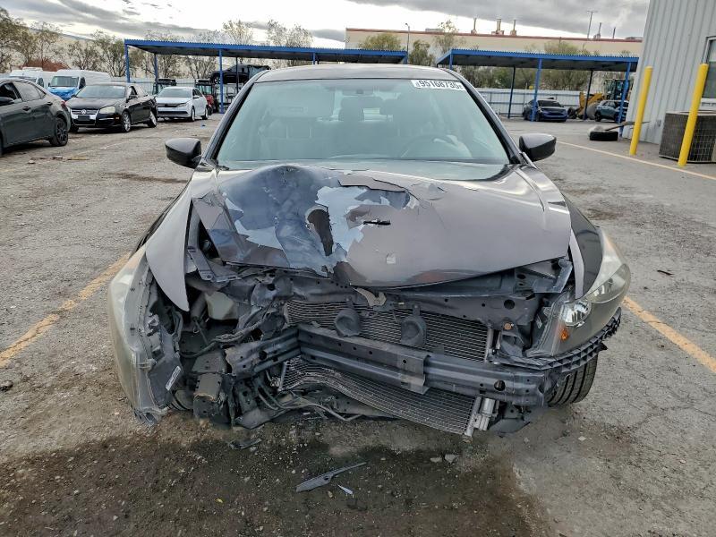 2011 HONDA ACCORD LX — Фото 5 из 13
