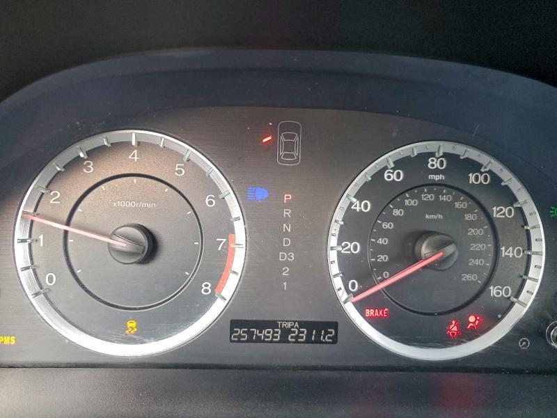 2011 HONDA ACCORD LX — Фото 9 из 13